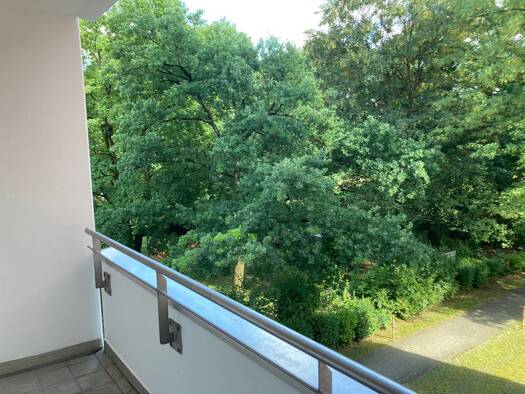 Wohnung zur Miete 1.074 € 2,5 Zimmer 70,4 m² Geschoss 8/8 frei ab 01.11.2026 Wastl-Witt-Straße 60 Hadern München 80689