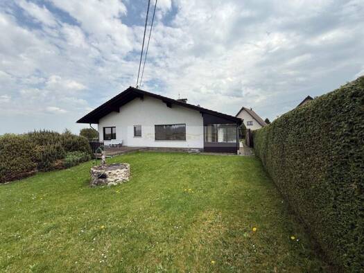 Einfamilienhaus zum Kauf 419.000 € 4 Zimmer 220 m² 1.000 m² Grundstück Kalenborn Vettelschoß - Kalenborn 53560