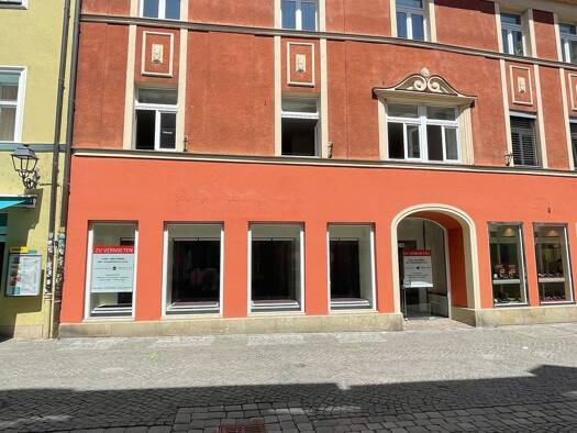 Laden zur Miete 4.500 € 3 Zimmer 110 m² Verkaufsfläche Georgenstraße 22 Amberg Amberg 92224