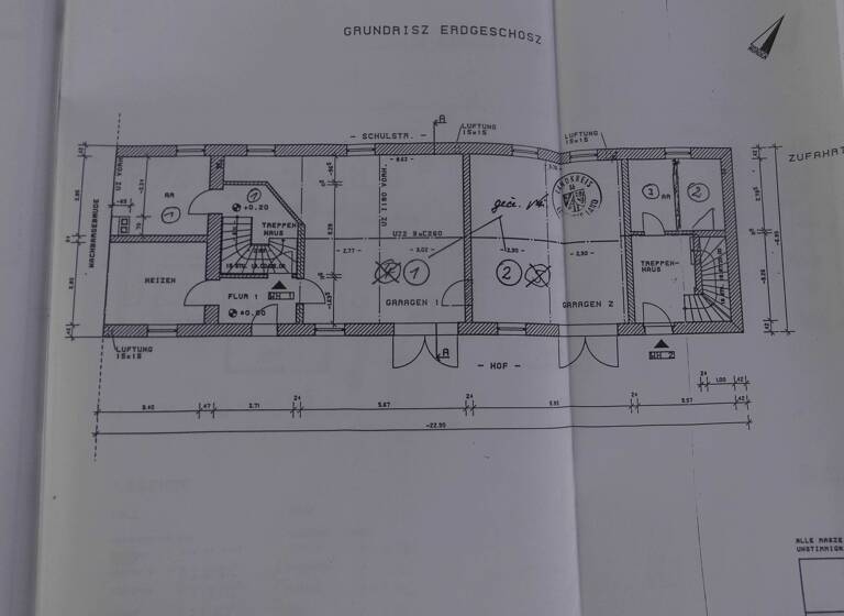 Mehrfamilienhaus zur Versteigerung als Kapitalanlage geeignet 500.000 € 8 Zimmer 243 m² 1.792 m² Grundstück Schulstraße 14 Oelzschau Rötha 04571