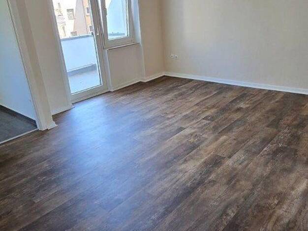Wohnung zur Miete 620 € 3 Zimmer 65 m² 3. Geschoss Hobeisenstr. Holsterhausen Stadtbezirk III 45147