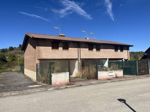 Villa zum Kauf 115.000 € 2 Zimmer 91 m² Merindad de Río Ubierna 09591