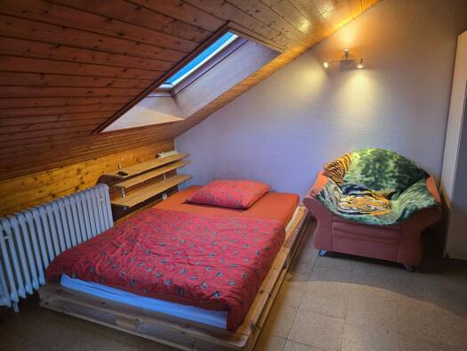 WG-Zimmer zur Miete 400 € 18 m² Geschoss 2/3 frei ab sofort Berghausen Pfinztal 76327