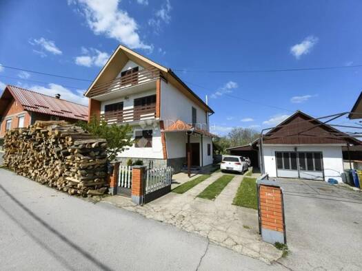 Haus zum Kauf 150.000 € 7 Zimmer 94 m² Orahovica Orahovica