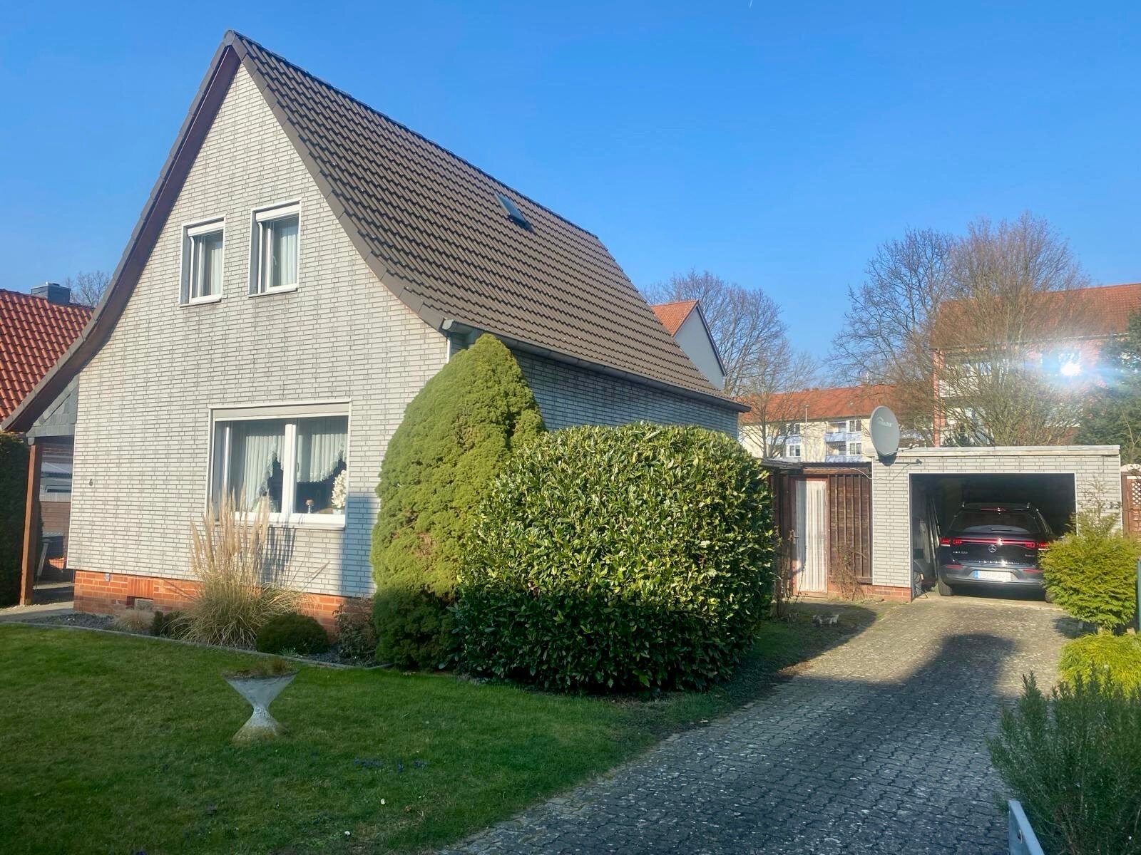 Einfamilienhaus zum Kauf 148.400 € 4 Zimmer 88 m²<br/>Wohnfläche 560 m²<br/>Grundstück ab sofort<br/>Verfügbarkeit Salzgitter-Bad - Südsiedlung Salzgitter 38259