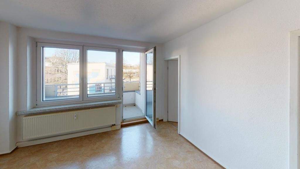 Wohnung zur Miete 331 € 2 Zimmer 46,6 m² 6. Geschoss frei ab 06.04.2026 Theaterstr. 36 Zentrum Chemnitz 09111