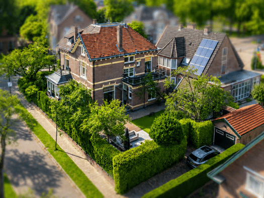 Villa zum Kauf 1.285.000 € 10 Zimmer 302 m² 635 m² Grundstück regentesselaan 10 apeldoorn 7316 AD