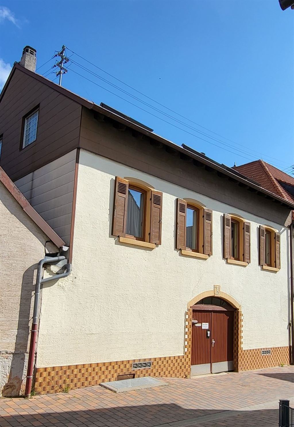 Haus zum Kauf 279.000 € 7 Zimmer 160 m²<br/>Wohnfläche 220 m²<br/>Grundstück ab sofort<br/>Verfügbarkeit Hebengasse 2 Kallstadt , Pfalz 67169