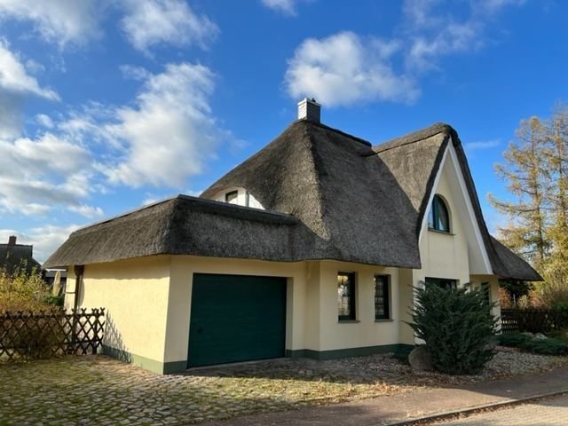 Einfamilienhaus zum Kauf 649.000 € 6 Zimmer 151 m²<br/>Wohnfläche 619 m²<br/>Grundstück ab sofort<br/>Verfügbarkeit Feldstraße 17 Ziemitz Sauzin 17440