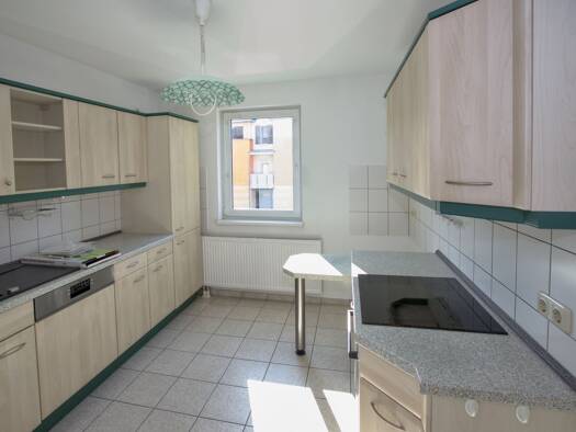 Wohnung zur Miete 756 € 2 Zimmer 63 m² 1. Geschoss frei ab sofort Martersteigstraße Westvorstadt Weimar 99423
