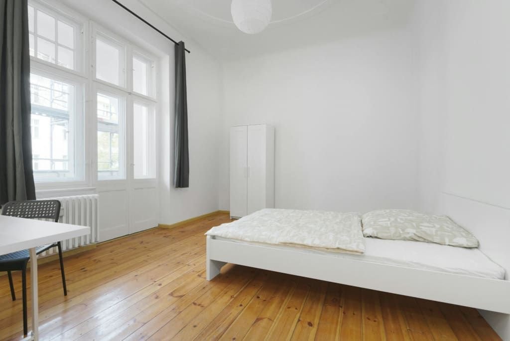 Wohnung zur Miete Wohnen auf Zeit 810 € 1 Zimmer 20 m²<br/>Wohnfläche 01.03.2025<br/>Verfügbarkeit Warmbrunner Str. Schmargendorf Berlin 14193