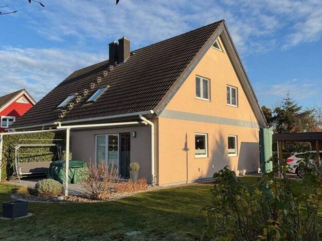 Doppelhaushälfte zum Kauf 235.000 € 4 Zimmer 96 m² 585 m² Grundstück Bandelin 17506