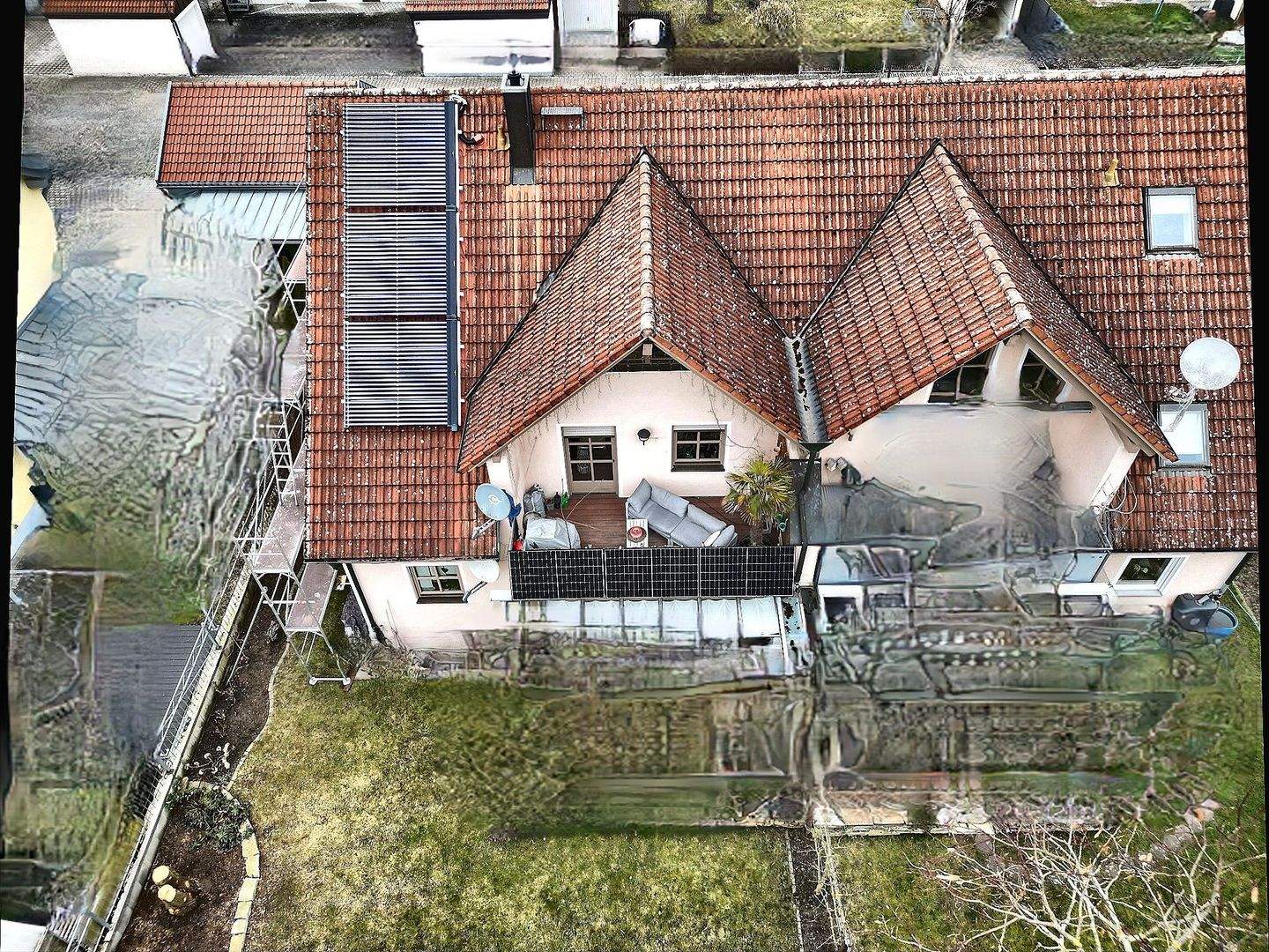 Immobilie in Kösching - Wohnen mit Hausgefühl – 4-Zimmer-Wohnung im DG mit separatem Eingang - Bild 3