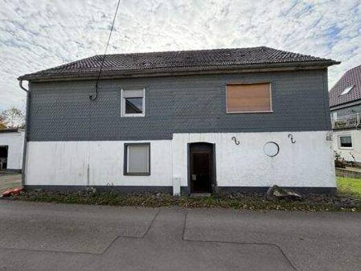 Mehrfamilienhaus zum Kauf 275.000 € 10 Zimmer 244 m² 4.433 m² Grundstück Önkfeld Radevormwald 42477