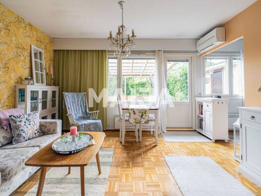 Reihenmittelhaus zum Kauf 109.000 € 1 Zimmer 38,5 m² 8.477 m² Grundstück Lupiinikatu 17-19 Järvenpää 04420