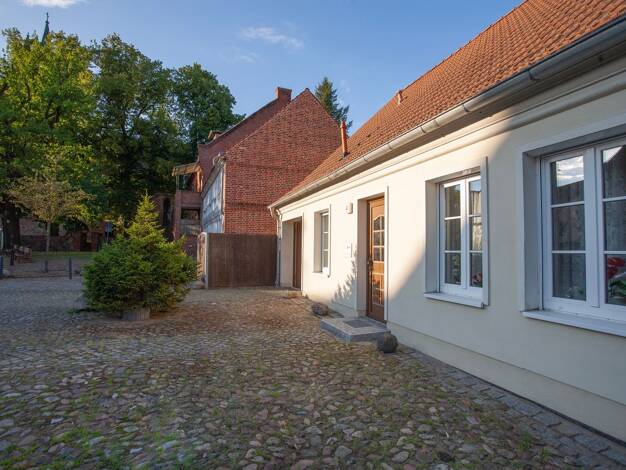 Doppelhaushälfte zum Kauf 490.000 € 4 Zimmer 164,3 m² 1.290 m² Grundstück frei ab sofort Alt Ruppin 16827