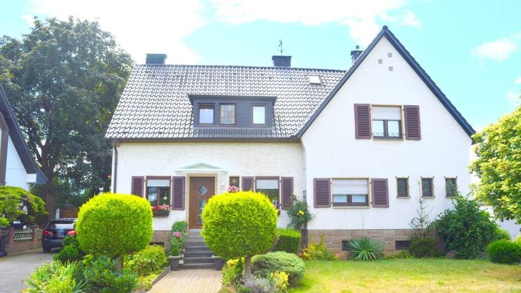 Mehrfamilienhaus zum Kauf 375.000 € 6 Zimmer 221 m² 1.013 m² Grundstück Drove Kreuzau / Drove 52372