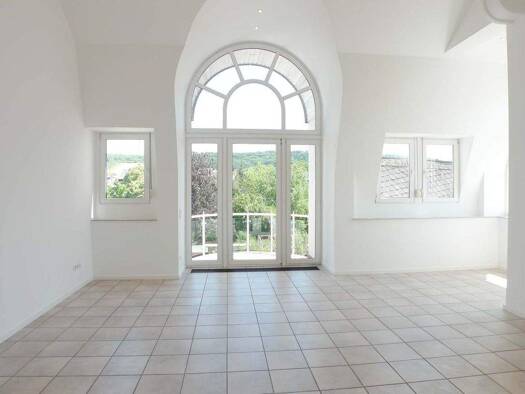 Maisonette zur Miete 1.180 € 4 Zimmer 115 m² frei ab sofort Innenstadt Trier 54290