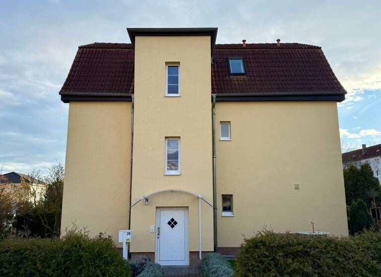 Wohnung zum Kauf 82.000 € 1 Zimmer 64 m²<br/>Wohnfläche 3.<br/>Geschoss Merseburg Merseburg 06217