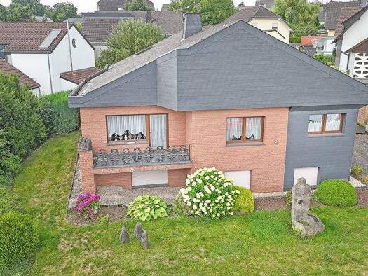 Einfamilienhaus zum Kauf 416.000 € 5 Zimmer 180 m² 732 m² Grundstück Ettringen 56729