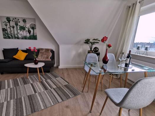 Wohnung zur Miete 995 € 2 Zimmer 55 m² 2. Geschoss Frohnhausen Essen 45145