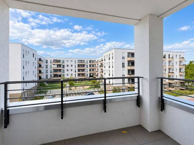 Wohnung zur Miete nur mit Wohnberechtigungsschein 197 € 1 Zimmer 32,8 m² 3. Geschoss frei ab 14.10.2026 Schwartzkopffstraße Falkensee 14612