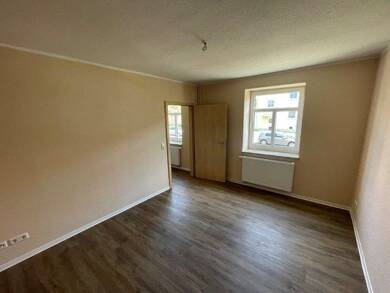 Wohnung zur Miete 331 € 2 Zimmer 47,3 m² 1. Geschoss Brockenstraße 11 Oschersleben Oschersleben 39387
