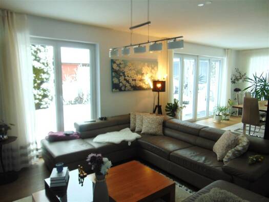 Einfamilienhaus zum Kauf 3.100.000 € 8 Zimmer 228 m² 350 m² Grundstück Unterföhring 85774