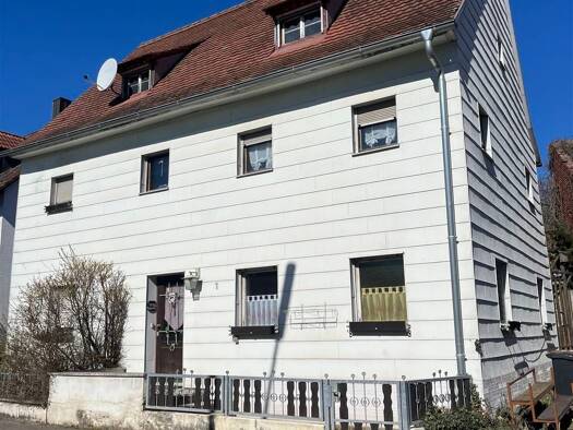 Mehrfamilienhaus zum Kauf 249.650 € 9 Zimmer 140 m² frei ab sofort Hengdorf Rohr , Mittelfr 91189