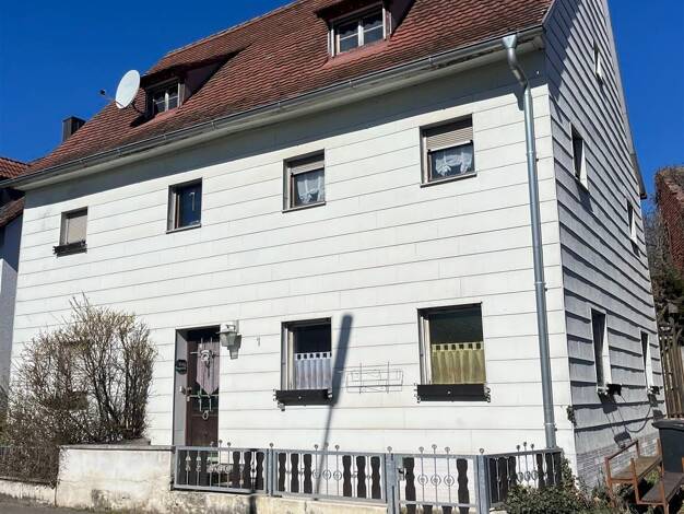 Mehrfamilienhaus zum Kauf 249.650 € 9 Zimmer 140 m² frei ab sofort Hengdorf Rohr , Mittelfr 91189