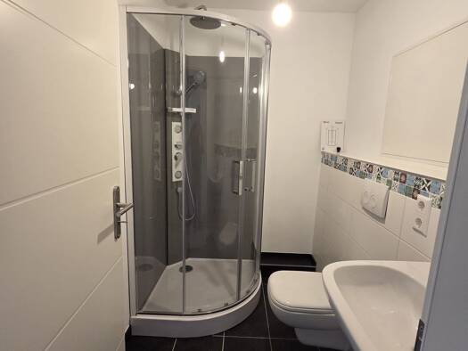 Wohnung zur Miete 610 € 3 Zimmer 61 m² 1. Geschoss frei ab sofort Neue Neustadt Magdeburg 39124