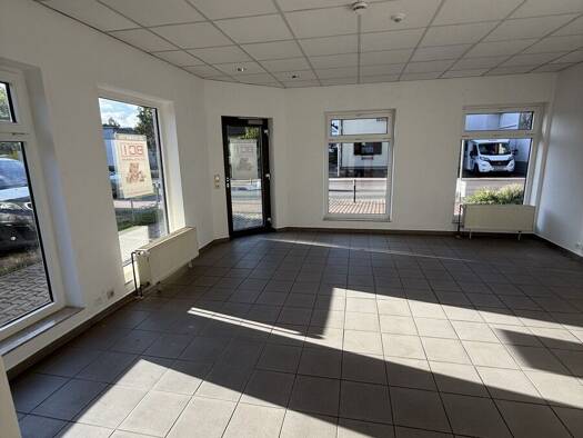 Bürofläche zur Miete 1.100 € 2 Zimmer 70 m² Bürofläche Hauptstraße Rödersheim Rödersheim-Gronau 67127