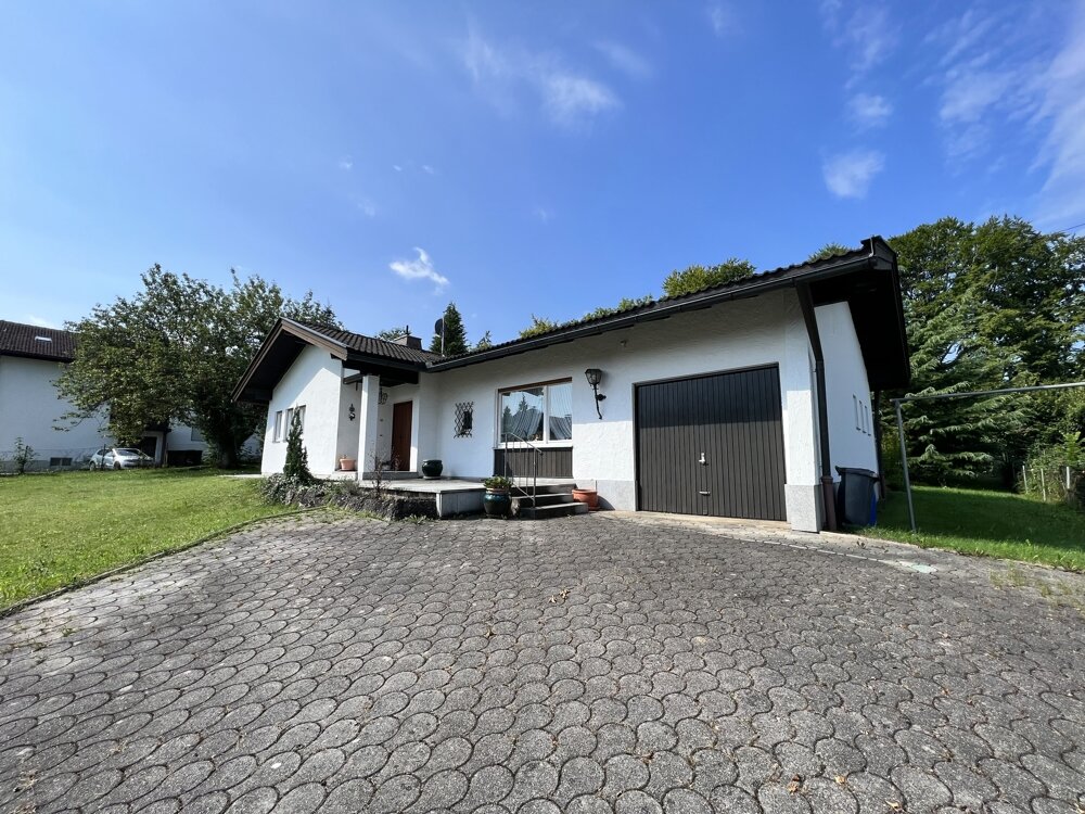 Einfamilienhaus zum Kauf 3 Zimmer 103,8 m²<br/>Wohnfläche 1.360 m²<br/>Grundstück ab sofort<br/>Verfügbarkeit Bad Feilnbach 83075