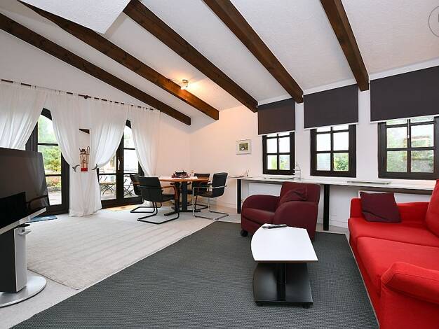 Wohnung zur Miete Wohnen auf Zeit 1.390 € 2 Zimmer 75 m² frei ab 15.12.2025 Holzgerlingen 71088