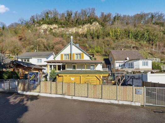 Einfamilienhaus zum Kauf 649.000 € 6 Zimmer 190 m² 1.218 m² Grundstück Wyhlen Grenzach-Wyhlen 79639