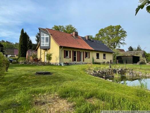 Doppelhaushälfte zum Kauf 385.000 € 3 Zimmer 130 m² 2.814 m² Grundstück Morgenitz Mellenthin 17429