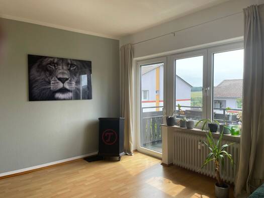 Terrassenwohnung zur Miete 980 € 3 Zimmer 92 m² Geschoss 1/2 frei ab 01.09.2026 Usingen 61250