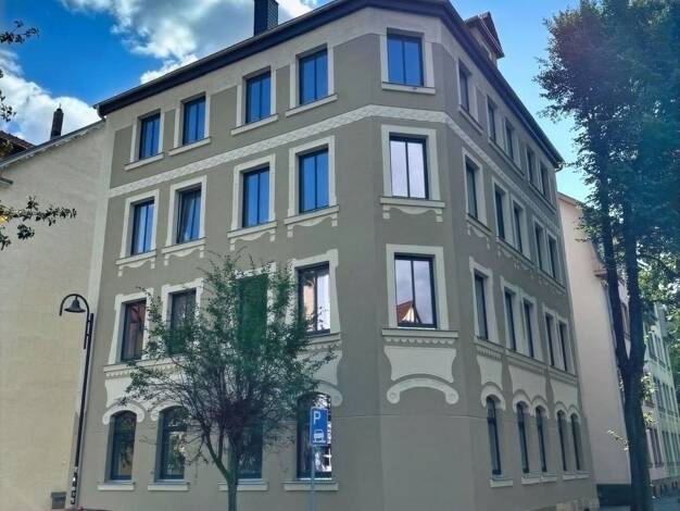 Mehrfamilienhaus zum Kauf als Kapitalanlage geeignet 950.000 € 20 Zimmer 500 m² 252 m² Grundstück Gotha 99867
