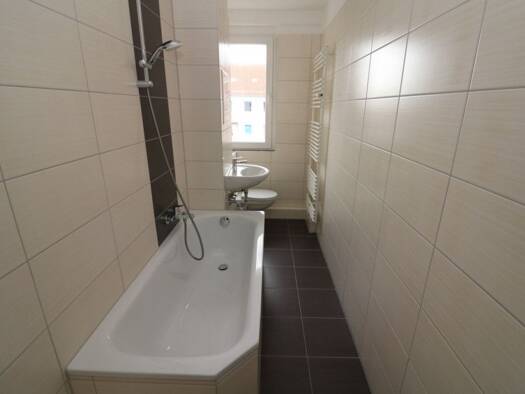 Wohnung zur Miete 439 € 3 Zimmer 57,5 m² 1. Geschoss Thomas-Mann-Straße 39 Freiberg Freiberg 09599