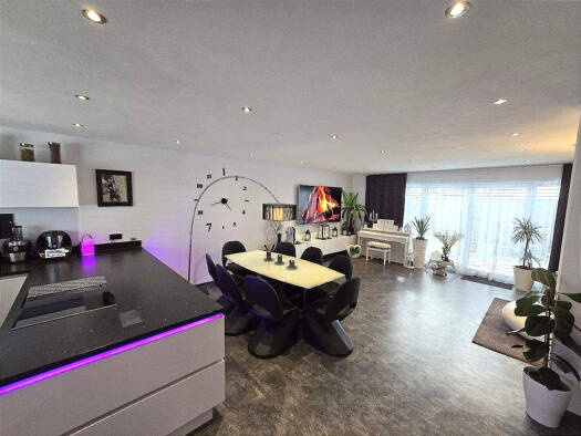 Doppelhaushälfte zum Kauf 695.000 € 5 Zimmer 153 m² 180 m² Grundstück Kaufbeuren-Neugablonz Kaufbeuren 87600