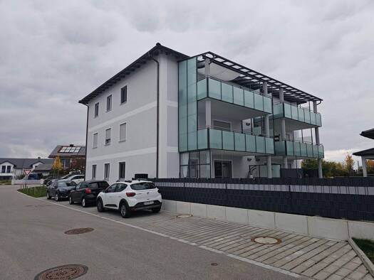 Wohnung zur Miete 1.280 € 3,5 Zimmer 100,4 m² 2. Geschoss frei ab 01.01.2026 Ampfing 84539