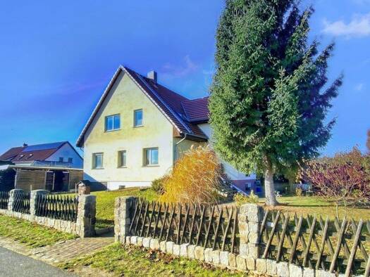 Mehrfamilienhaus zum Kauf 283.000 € 8 Zimmer 189,8 m² 923 m² Grundstück frei ab sofort Roggosen Neuhausen 03058