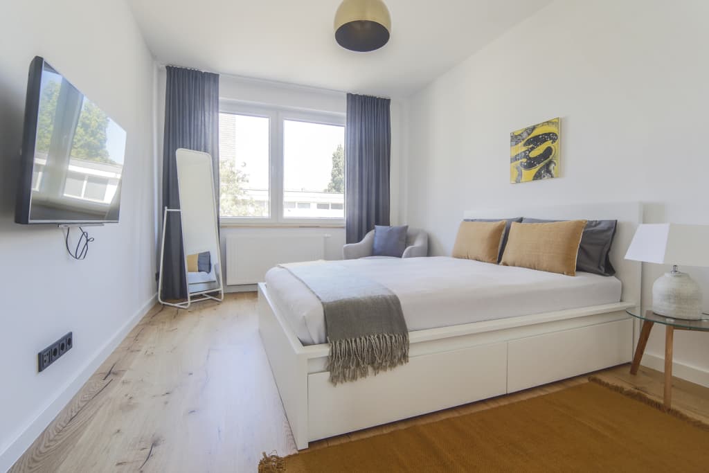 Wohnung zur Miete Wohnen auf Zeit 1.400 € 1 Zimmer 45 m²<br/>Wohnfläche 01.05.2025<br/>Verfügbarkeit Augustastraße Pempelfort Düsseldorf 40477