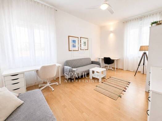 Wohnung zur Miete 800 € 2 Zimmer 53 m² 3. Geschoss Potok, Rijeka Potok