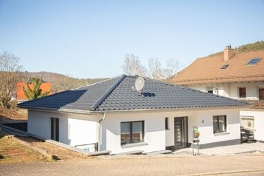 Bungalow zum Kauf 349.000 € 3 Zimmer 103 m² 841 m² Grundstück frei ab sofort Walshausen 66484