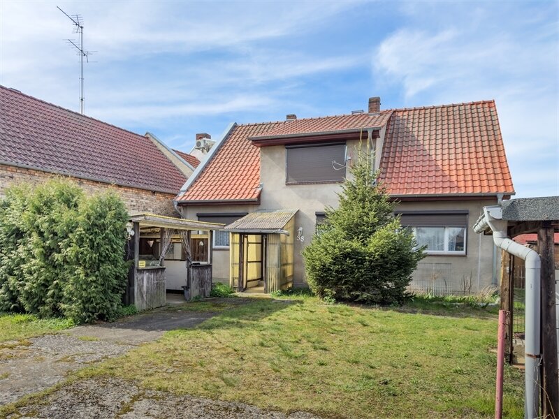 Einfamilienhaus zum Kauf 117.000 € 4 Zimmer 91 m²<br/>Wohnfläche 700 m²<br/>Grundstück Wenzlow Wenzlow 14778