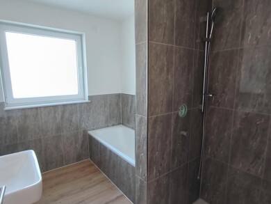 Penthouse zum Kauf - Erstbezug provisionsfrei 389.000 € 2,5 Zimmer 75 m² 2. Geschoss Bad Rappenau Bad Rappenau 74906