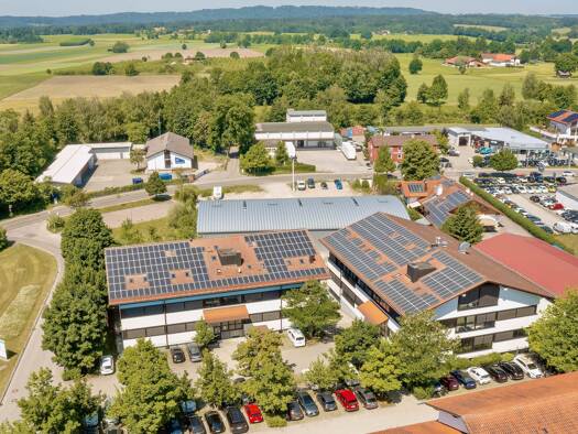 Büro-/Praxisfläche zur Miete provisionsfrei 6,50 € 4.062 m² Bürofläche teilbar von 100 m² bis 4.062 m² Dr.-Karl-Slevogt-Straße 1-3 Weilheim Weilheim in Oberbayern 82362