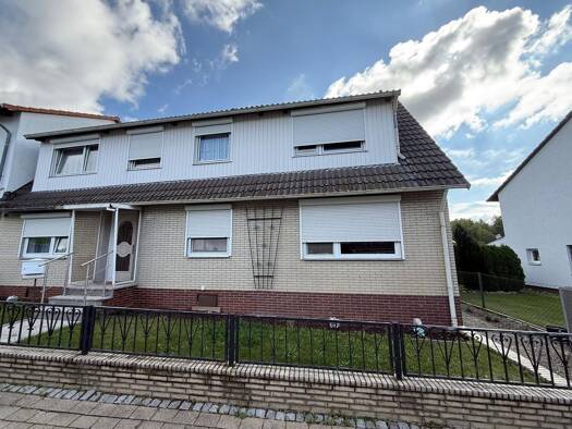 Haus zum Kauf 261.500 € 6 Zimmer 200 m² 610 m² Grundstück frei ab sofort Bad Salzgitter 38259