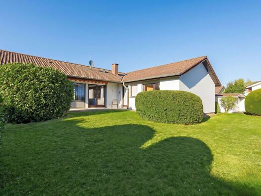 Bungalow zum Kauf 525.000 € 5,5 Zimmer 121 m² 473 m² Grundstück Warmbronn Leonberg 71229